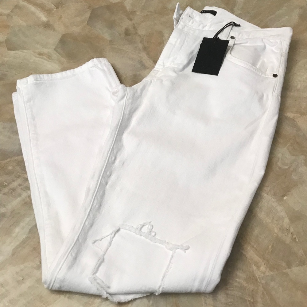 NWT | DSTLD | Distressed White Jeans